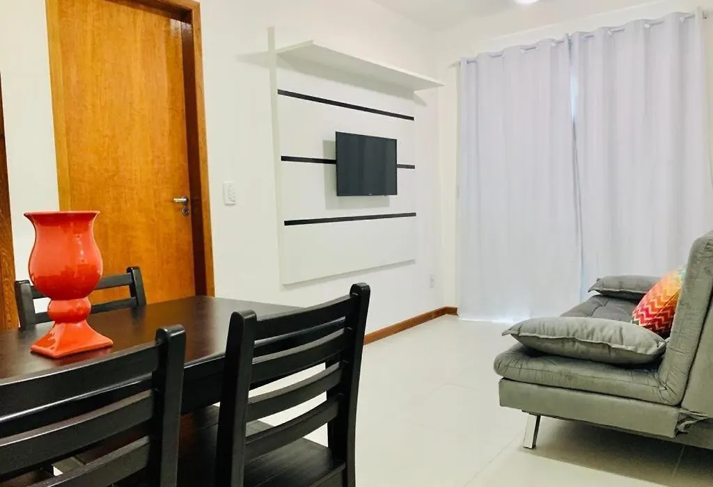 Bem Localizado Praia e Centro com Vista da Cidade - 301-1